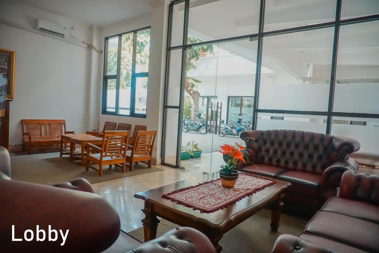 Al Ashri Inn By Urban Yogyakarta Kültér fotó